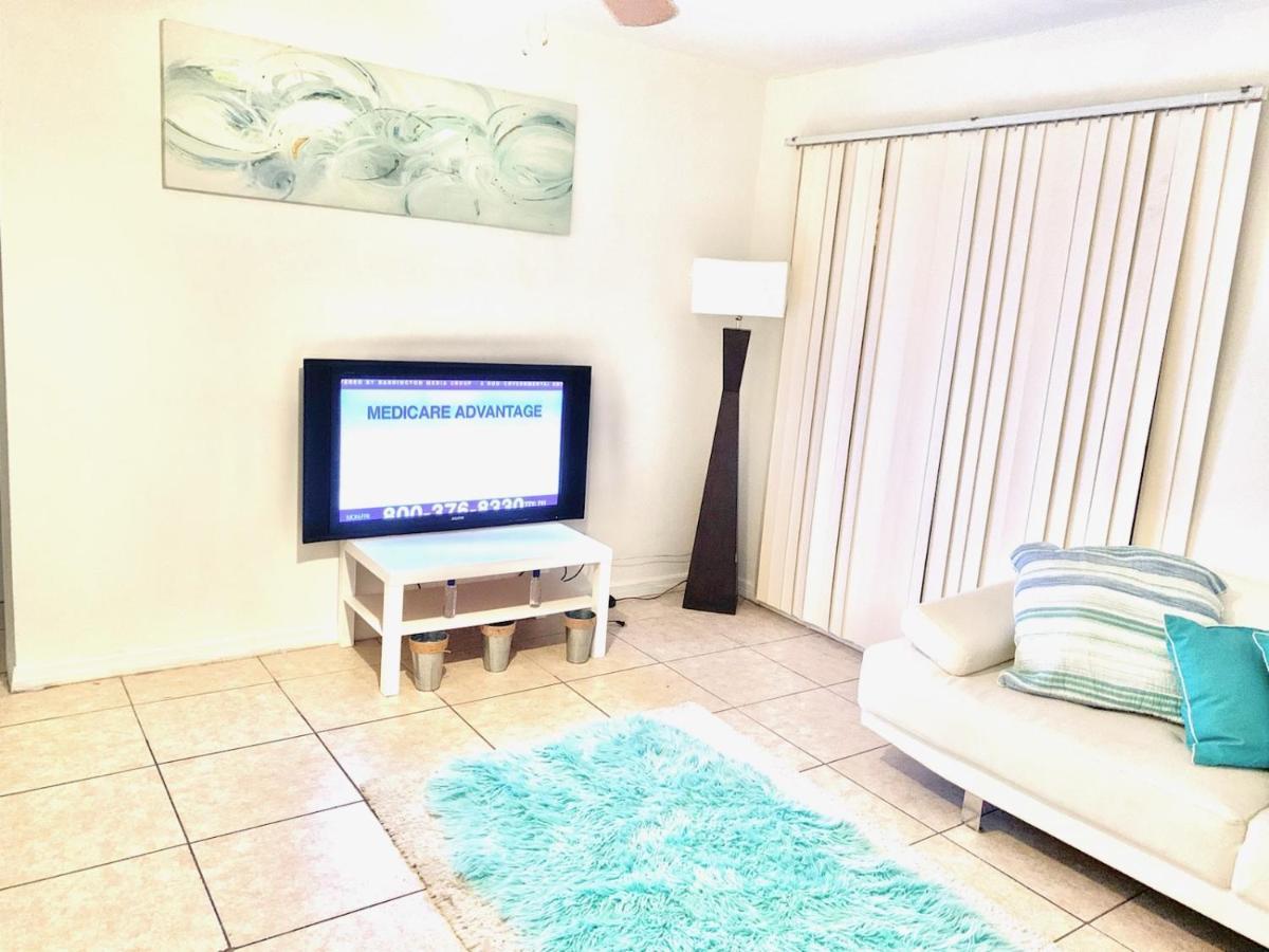 Airport Bunk House Free - Wifi - Parking - Coffee- Long Term Welcome Fort Lauderdale Exteriér fotografie